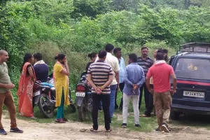 बदायूं: प्रेमी के साथ कोतवाली जा रही बहन का दो भाईयों ने रेत दिया गला, परिवार के खिलाफ शादी करने से थे नाराज