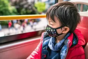 बच्चों में कोरोना से गंभीर बीमारी और मृत्यु का जोखिम बहुत कम: ब्रिटेन की रिसर्च में आया सामने