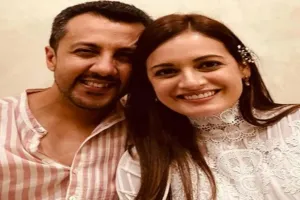 दिया मिर्जा ने शादी के 3 महीने बाद दिया बेटे को जन्म, इंफेक्शन के बाद इमरजेंसी में हुई डिलीवरी