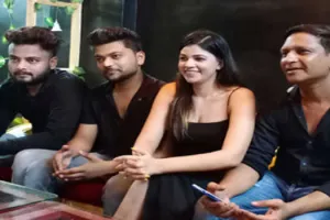 झांसी क्वीन के नये एल्बम “आदतें” की टीजर ने मचाई धूम, चार जुलाई को होगा रीलीज