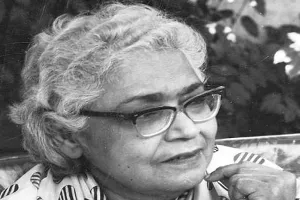 इस्मत चुग़ताई: खुद बदनामियां झेल कर औरत को उसका हक़ दिलाया