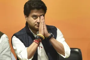 हवाई चप्पल पहनने वाले भी हवाई जहाज में सफर कर सकें: केंद्र सरकार