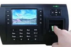 हल्द्वानी: मेडिकल कॉलेज में बायोमैट्रिक मशीन से उपस्थिति हुई अनिवार्य