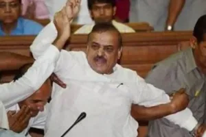 दिल्ली विधानसभा अध्यक्ष ने BJP विधायक को सदन की कार्यवाही से किया निलंबित, मार्शल ने बाहर निकाला