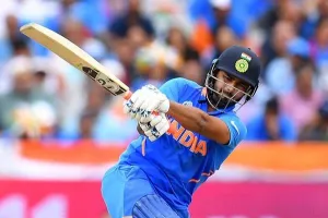 IND vs ENG: भारतीय टीम के विकेटकीपर बल्लेबाज ऋषभ पंत हुए कोरोना संक्रमित