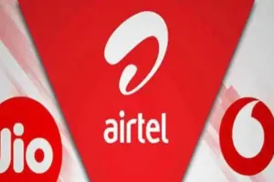 Jio ने फिर मारी बाजी 35.5 लाख ग्राहक जोड़े, Airtel ने 46.1 लाख गंवाए