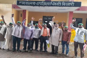 मुरादाबाद : फिरोजपुर गांव में गांगन नदी पर पुल बनवाने की उठी मांग, भाकियू के पदाधिकारियों ने सौंपा ज्ञापन