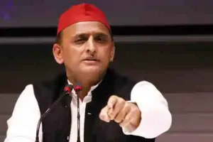 अखिलेश यादव ने भाजपा पर साधा निशाना, लगाया संकल्पपत्र की उपेक्षा करने का आरोप