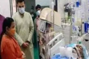 लखनऊ: कल्याण सिंह की हालत नाजुक, हाल जानने पहुंची उमा भारती