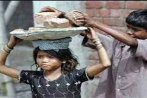 प्रतापगढ़: बाल श्रम के खिलाफ चलाया अभियान, कहा- सभ्य समाज के लिय यह कलंक है