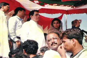 …जब चुनाव प्रचार के लिए मुरादाबाद आए थे दिलीप कुमार, अभिनेता की झलक पाने को उमड़ पड़े थे लोग