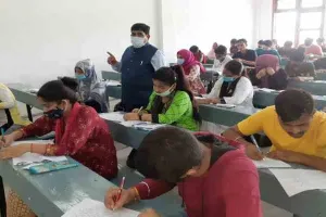 अयोध्या: कुलपति ने परीक्षा केन्द्रों का किया औचक निरीक्षण, दिए ये बड़े निर्देश