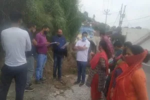 अल्मोड़ा: नई नालियां तो बना दीं, लेकिन निकासी की कोई व्यवस्था नहीं