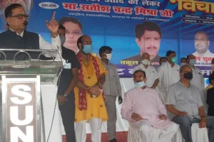 लखीमपुर खीरी: सतीश चंद्र मिश्र बोले- समाज को जोड़ने की जगह तोड़ रही भाजपा सरकार