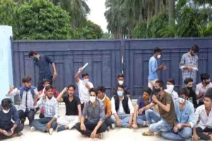 कानपुर: कम अंक आने पर सीबीएसई बोर्ड के छात्रों ने काटा हंगामा, लगाए ये गंभीर आरोप