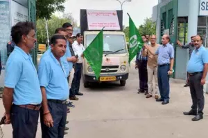 बाराबंकी: किसानों को जागरूक करने के लिए चलाए गए प्रचार वाहन, देंगे गन्ने की खेती…