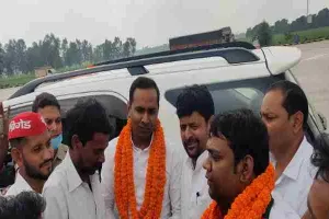 सुल्तानपुर: सपा एमएलसी ने कार्यकर्ताओं में भरा जोश, कही ये बड़ी बात