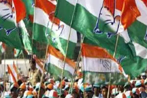 यूपी: कांग्रेसियों ने प्रदेश भर में निकाली प्रभात फेरी, किया श्रमदान, सुनीं लोगों की समस्याएं