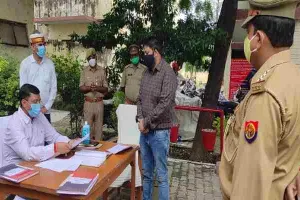 अमेठी: थाना जायस में डीएम ने सुनी जन समस्याएं, अधिकारियों को दिए ये निर्देश