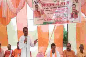 हरदोई: आवारा जानवरों से पीड़ित किसानों ने बयां किया अपना दर्द, जानें क्या कहा?