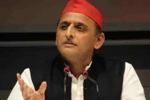 मिशन यूपी: किसानों व शिक्षकों की नाराजगी भुनाने के लिए सपा ने बनाया यह प्लान!