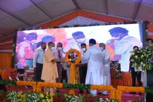 गोरखपुर: सीएम योगी का बड़ा बयान, कहा- समय के अनुरूप तकनीकी उन्नयन नहीं तो…