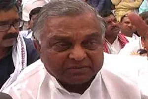 यूपी: सुखदेव राजभर ने अखिलेश की तारीफ, बसपा को बताया मिशन से भटकी हुई पार्टी