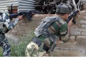 जम्मू-कश्मीर: सोपोर में सुरक्षाबलों के साथ मुठभेड़, एक आतंकवादी ढ़ेर