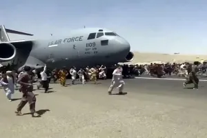 काबुल की स्टील कंपनी में फंसे हैं UP के लोग, उनका हाल-ए-दर्द जानकर रो पड़ेंगे आप