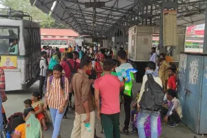 बरेली: त्योहार के बाद भी बस अड्डों पर जमकर भीड़, सबसे ज्यादा सवारियां उत्तराखंड की