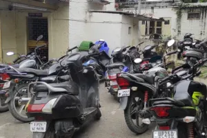 बरेली: सर्कुलेटिंग एरिया में खड़े होने वाले वाहनों को किया जब्त