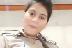 आगरा: महिला सिपाही को वीडियो शेयर करना पड़ा महंगा, जानें क्यों?