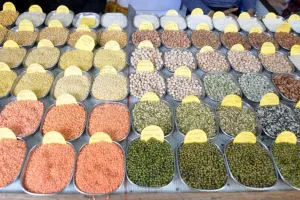 बरेली: 500 से 1500 रुपये तक प्रति क्विंटल बढ़े दालों के दाम