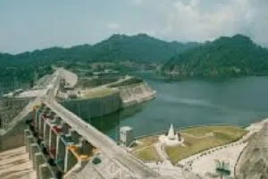 पठानकोट: रणजीत सागर बांध में सेना का एक हेलीकॉप्टर क्रैश, रेस्क्यू जारी