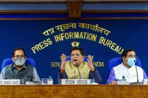 सरकार के मंत्रियों ने की प्रेस कॉन्फ्रेंस, कहा- अमर्यादित आचरण के लिए विपक्षी सदस्यों पर हो कार्रवाई