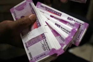 बरेली: पुलिस की दोस्ती से प्रधान के साथ उसके रिश्तेदार भी बन गए करोड़पति