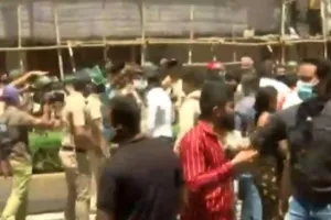 CM उद्धव को ‘थप्पड़ मारने’ का बयान दे फंसे राणे, भड़के शिवसैनिक, नासिक-पुणे में FIR दर्ज