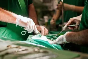 शाहजहांपुर: ऑपरेशन के दौरान महिला के पेट में कपड़ा छोड़ने के मामले की जांच पूरी, जिलाधिकारी लेंगे फैसला