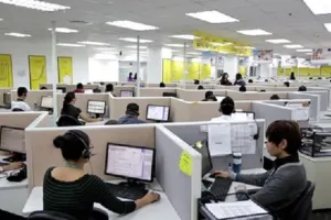 कोरोना को लेकर बना माहौल भारत के सेवा क्षेत्र पर पड़ रहा भारी, लगातार तीसरे महीने गिरावट