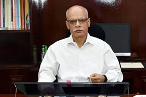 राजस्व सचिव ने दिए संकेत, इस वित्त वर्ष में टैक्स से मोटी कमाई कर सकती है सरकार