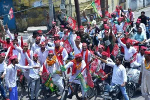 मुरादाबाद: सरकार की नीतियों के खिलाफ गरजे सपाई, निकाली साइकिल यात्रा