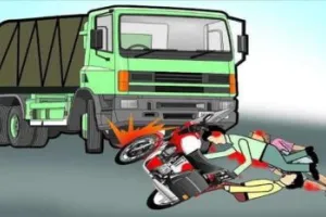 काशीपुर: टक्कर के बाद गिरी महिला को ट्रक ने रौंदा