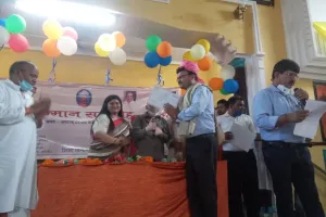 बरेली: कोरोना काल में 450 वीडियोज के जरिए दी छात्रों को शिक्षा, मिला सम्मान