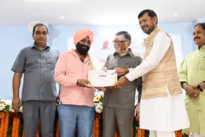 बरेली: नए भारत का निर्माण शिक्षक ही कर रहा है- अशोक कटारिया