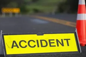 अमरोहा: सड़क हादसे में दो मजदूरों की मौत, सात लोग घायल