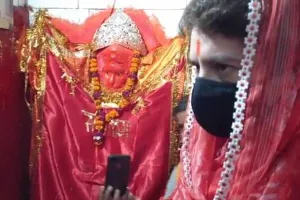 रायबरेली: प्रियंका गांधी का कांग्रेसियों ने किया जोरदार स्वागत, दिखी आपाधापी