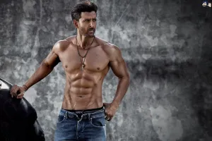 माचो मैन ऋतिक रोशन ने फिल्म ‘फाइटर’ के लिए बनाई शानदार बॉडी