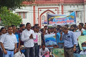 बरेली: ओजोन परत तेजी से घट रही इसलिए ग्लोबल वार्मिंग बढ़ रही