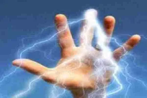 सीतापुर: टीन शेड में दौड़ा करंट, चपेट में आने से युवक की मौत