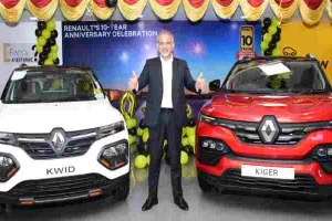 लखनऊ: रेनो ने लांच की काइगर व क्विड, जानें क्या है खासियत